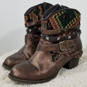 BKE Copper Cowboy Booties Sz 7.5